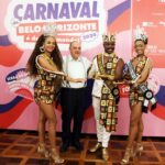 Rei Momo de BH, Wallace Guedes recebe a chave da cidade para o carnaval 2024