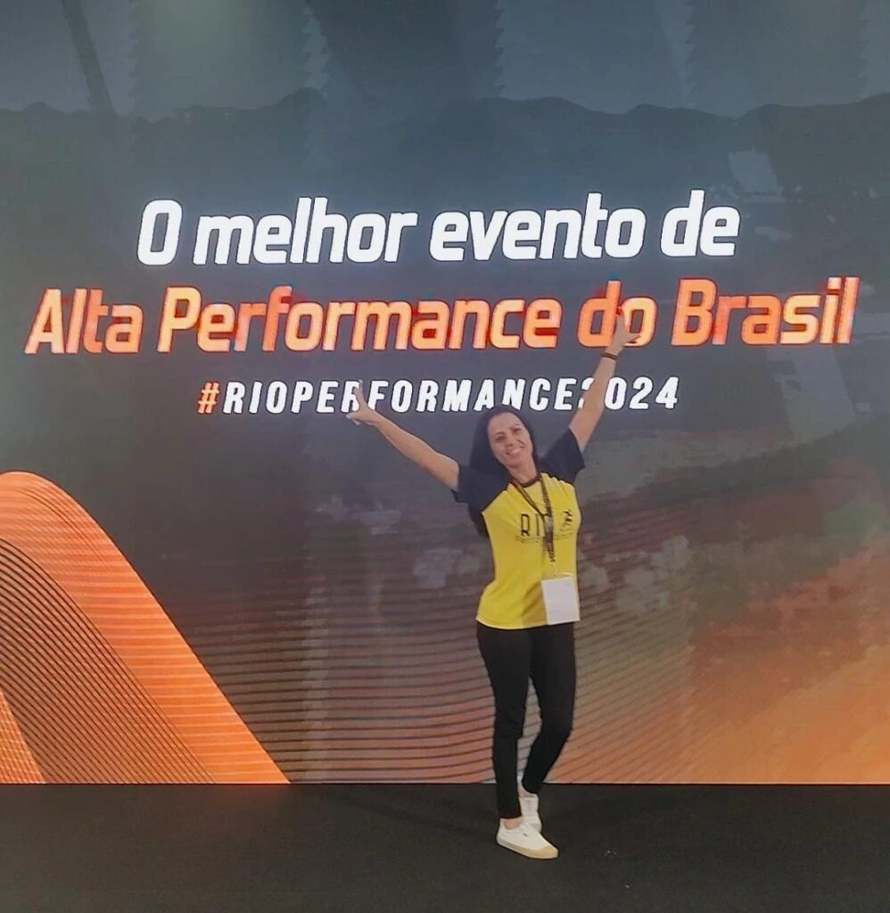 Musa da União da Ilha, Tatiana Breia é convidada e marca presença na Rio Performance 2024