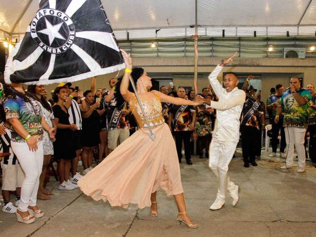 Botafogo Samba Clube festeja aniversário com apresentação dos sambas concorrentes neste domingo, 21
