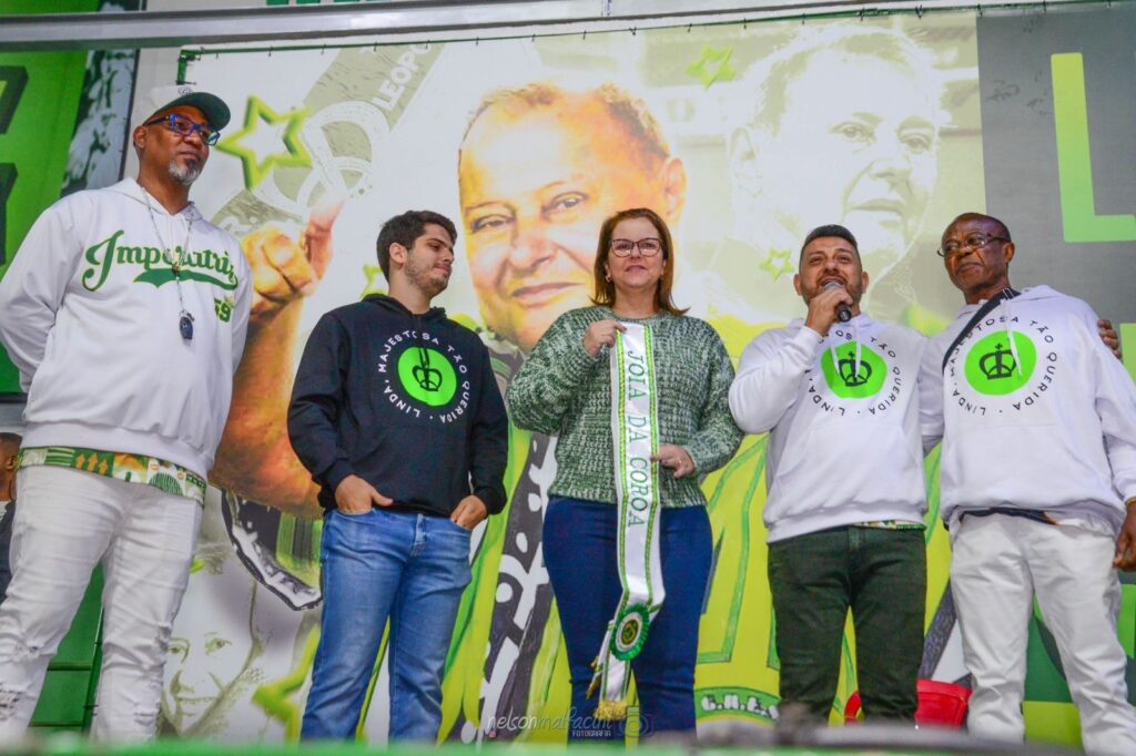 Nova Jóia da Coroa! Imperatriz Leopoldinense homenageia Adenilson, integrante da ‘Swing da Leopoldina’ há 52 anos