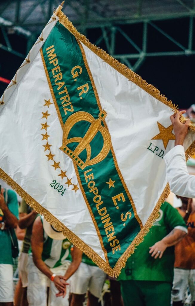 Bombou! Em poucas horas, sambas concorrentes para o Carnaval 2025 da Imperatriz Leopoldinense ultrapassam 100 mil visualizações no YouTube