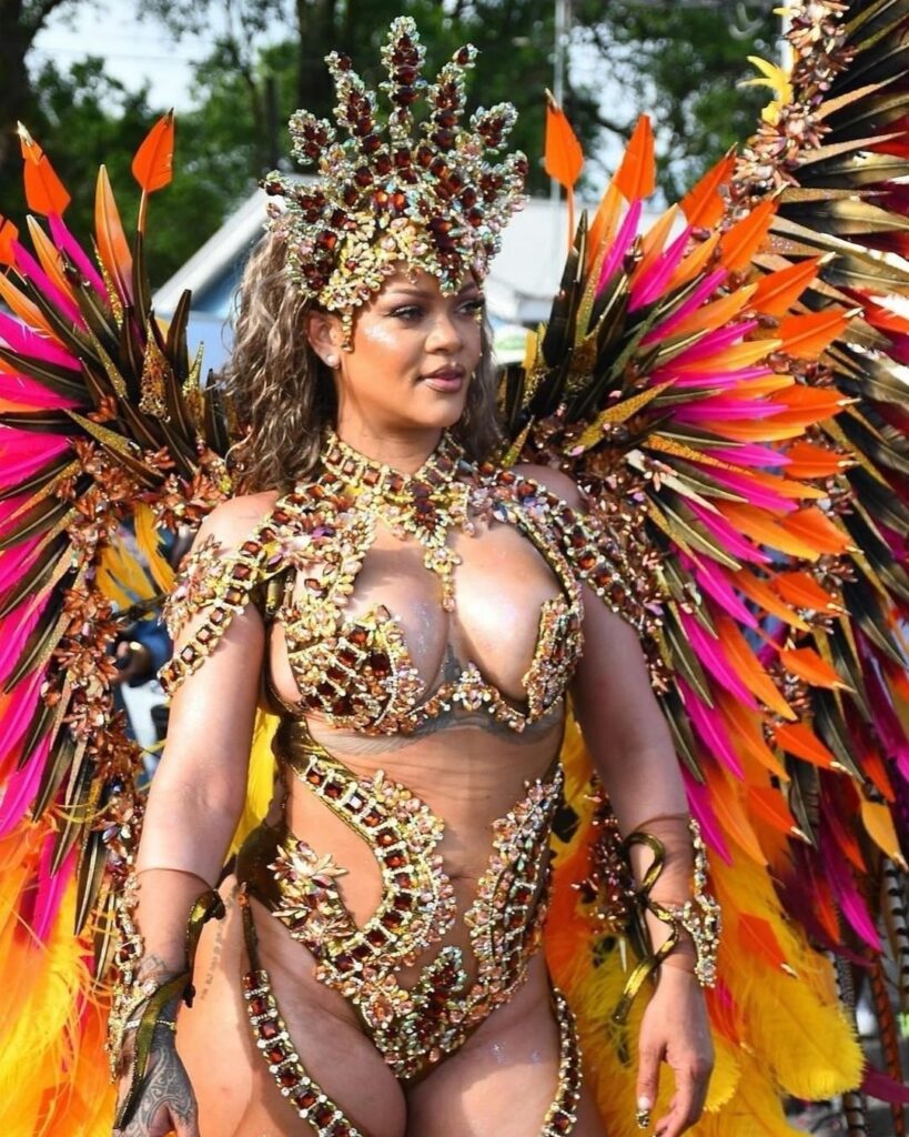 Rihanna Brilha no Crop Over Festival Após Quatro Anos de Ausência