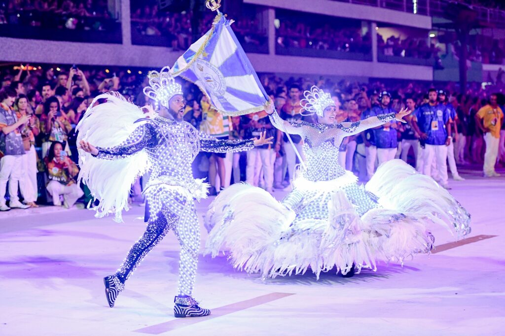 Unidos de Vila Isabel realiza grande final de samba para Carnaval 2025 nesta sexta-feira
