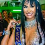 Renascer de Vaz Lobo coroará Ana Farias como nova Rainha de Bateria