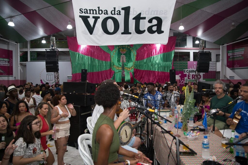 Mangueira recebe Samba de volta nesta sexta-feira dia 15/12