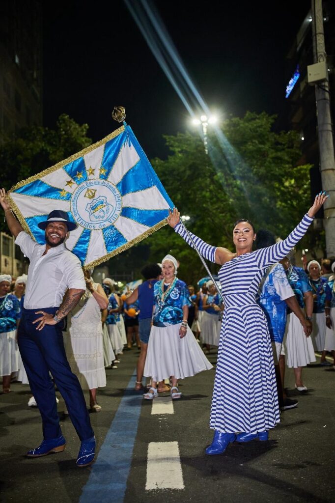 Unidos de Vila Isabel inicia ensaios de rua nesta quarta-feira (27)