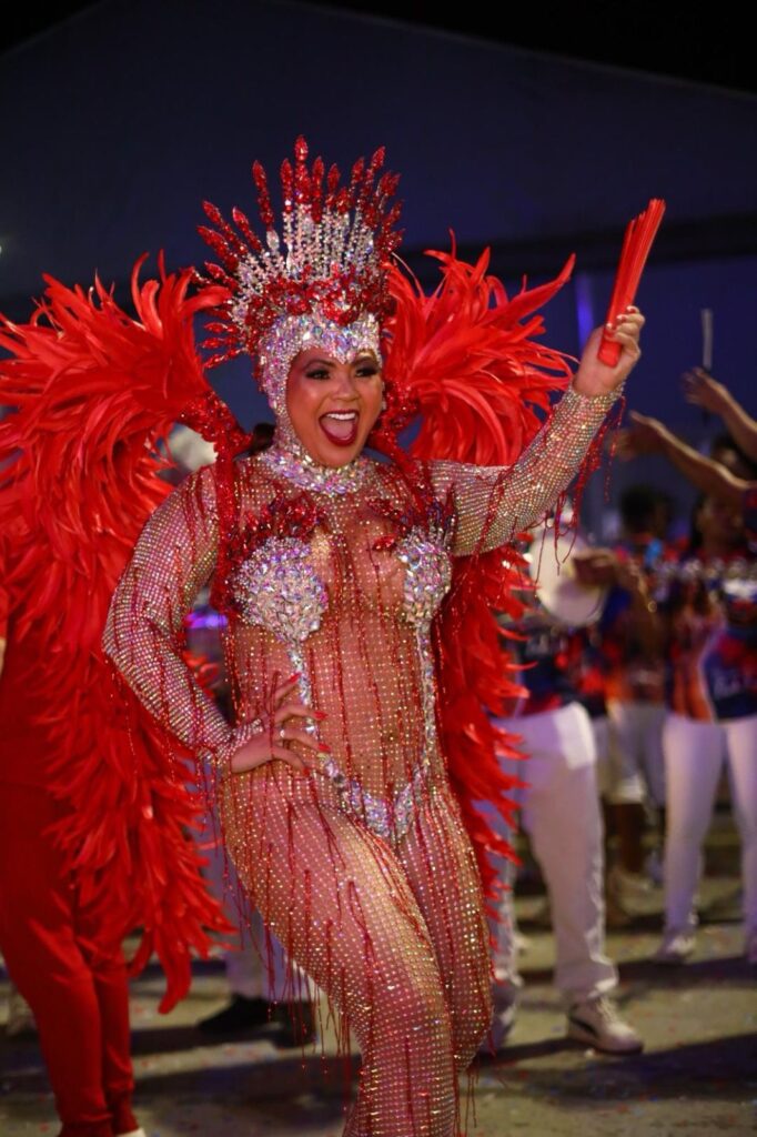 Inocentes deu show de organização, no mini desfile, na Cidade do Samba