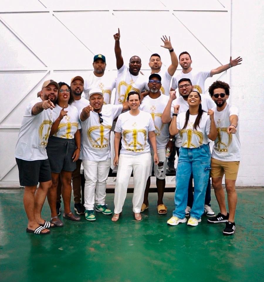 A história continua! Imperatriz Leopoldinense renova com seu elenco para 2026