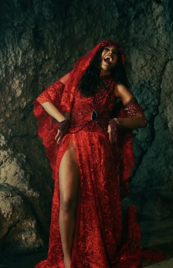 ENTRE O CORPO E O SAGRADO: ANITTA TRANSFORMA “EQUILIBRIVM” EM EXPERIÊNCIA DE MÚSICA, ANCESTRALIDADE E AUTOCONHECIMENTO