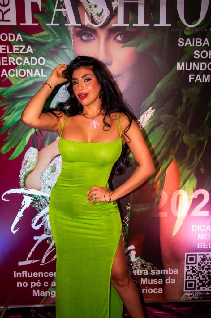 DA PATAGÔNIA AO VERDE E ROSA: TAÍS IBIRRA ROMPE FRONTEIRAS E CELEBRA NOVA FASE COMO CAPA DA VISUAL FASHION